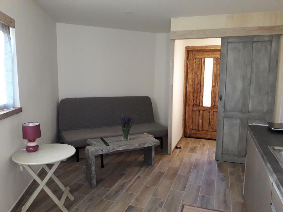 Apartman Na Horách Pribram Exterior foto